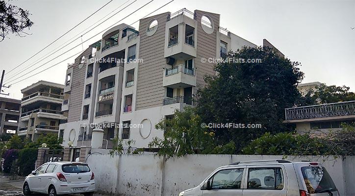 Pearl Edge Luxury Apartments in Jaipur