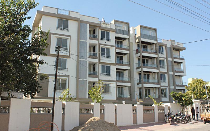 Akshat Traiyalokya Flats