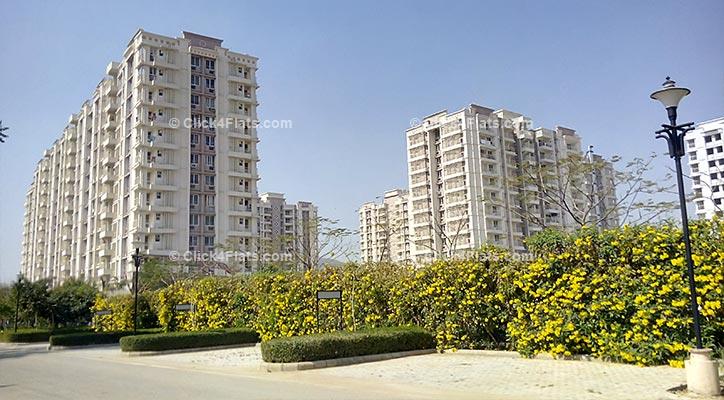 Vrinda Gardens 1 Apartments for Sale